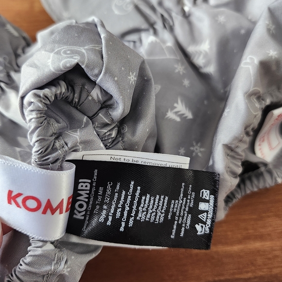 Cozy Gray Kids Mittens with Fun Patterns - Picture 2 of 4